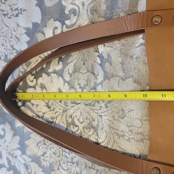 Rich supple genuine leather tote! - Picture 7 of 12